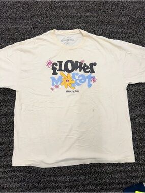 Grateful Flower Motif Cream Short Sleeve Tee
